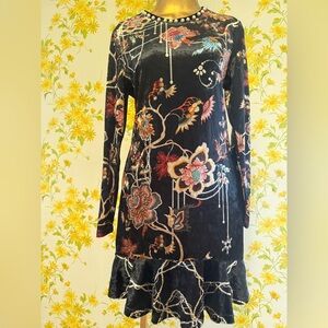 long sleeve velvet midi dress size M